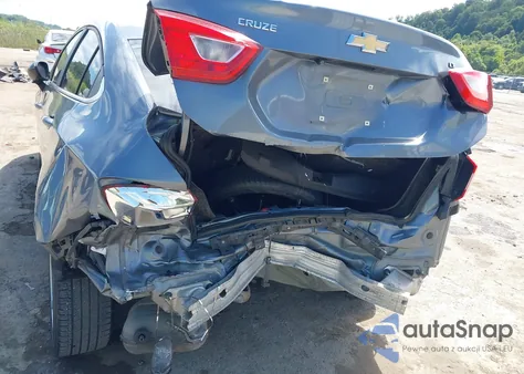 2018 Chevrolet Cruze Lt Auto z USA, uszkodzony, nr VIN 1G1BE5SM4J7203174